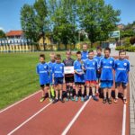 Powiatowe zawody w piłce nożnej chłopców - drużyna z SP Królówka