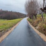 Droga dojazdowa do pól w miejscowości Kopaliny